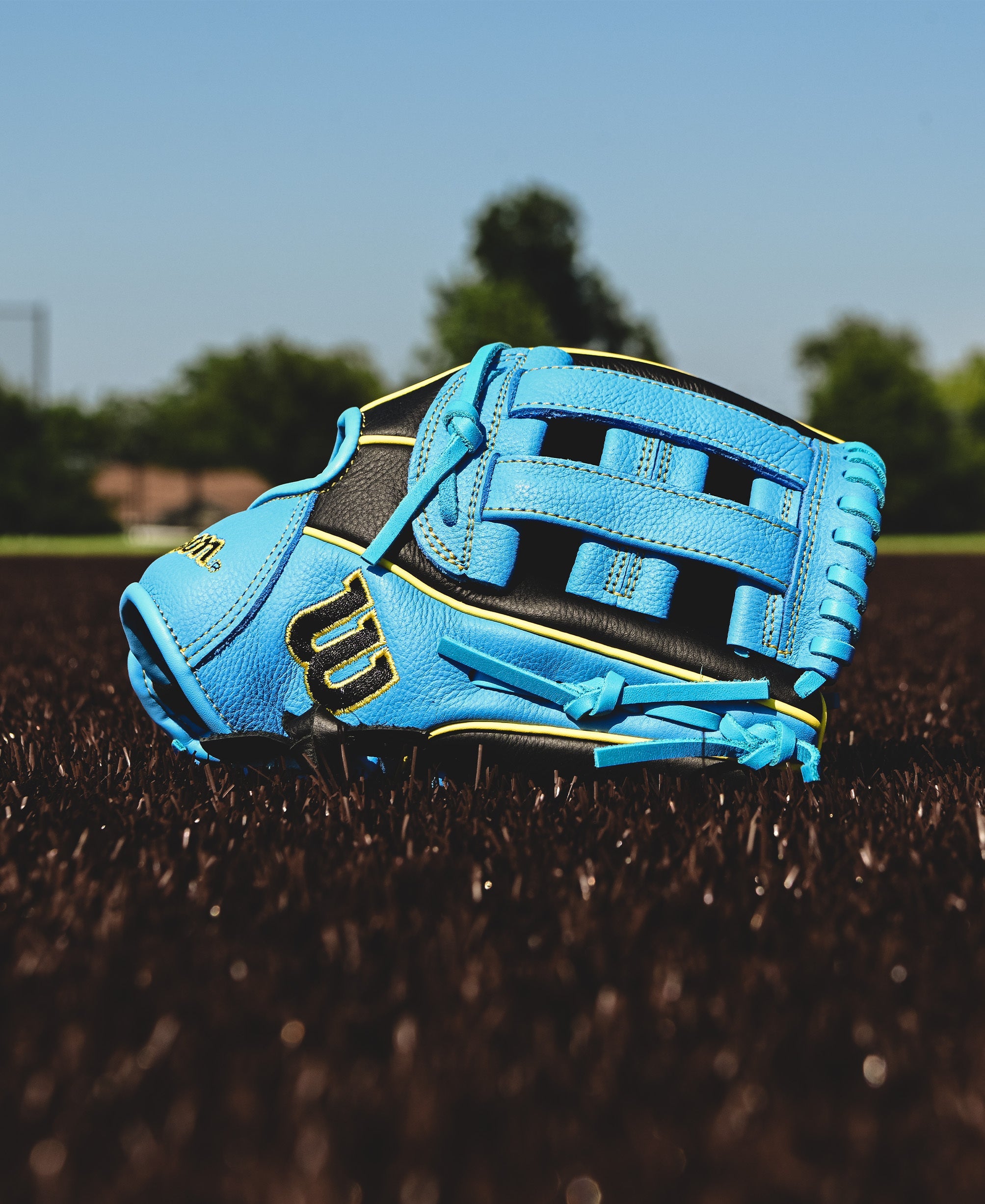 Wilson A500 10.5" Baseball Glove
