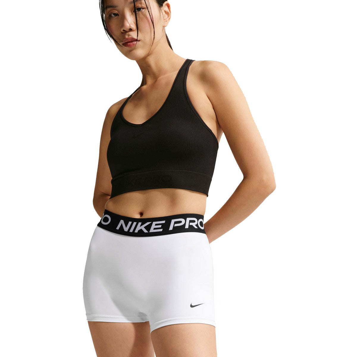 Nike Women's 365 Mid-Rise 3