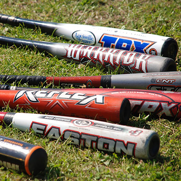 Swing Weight v.s. Printed Weight: How To Better Understand The True Weight Of Your Bat