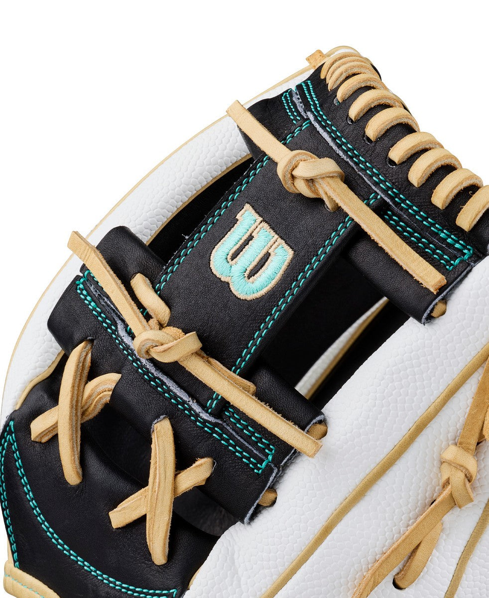 Wilson A2000 Annual Collection H12SS Model 12" Superskin Fastpitch Infielder Glove