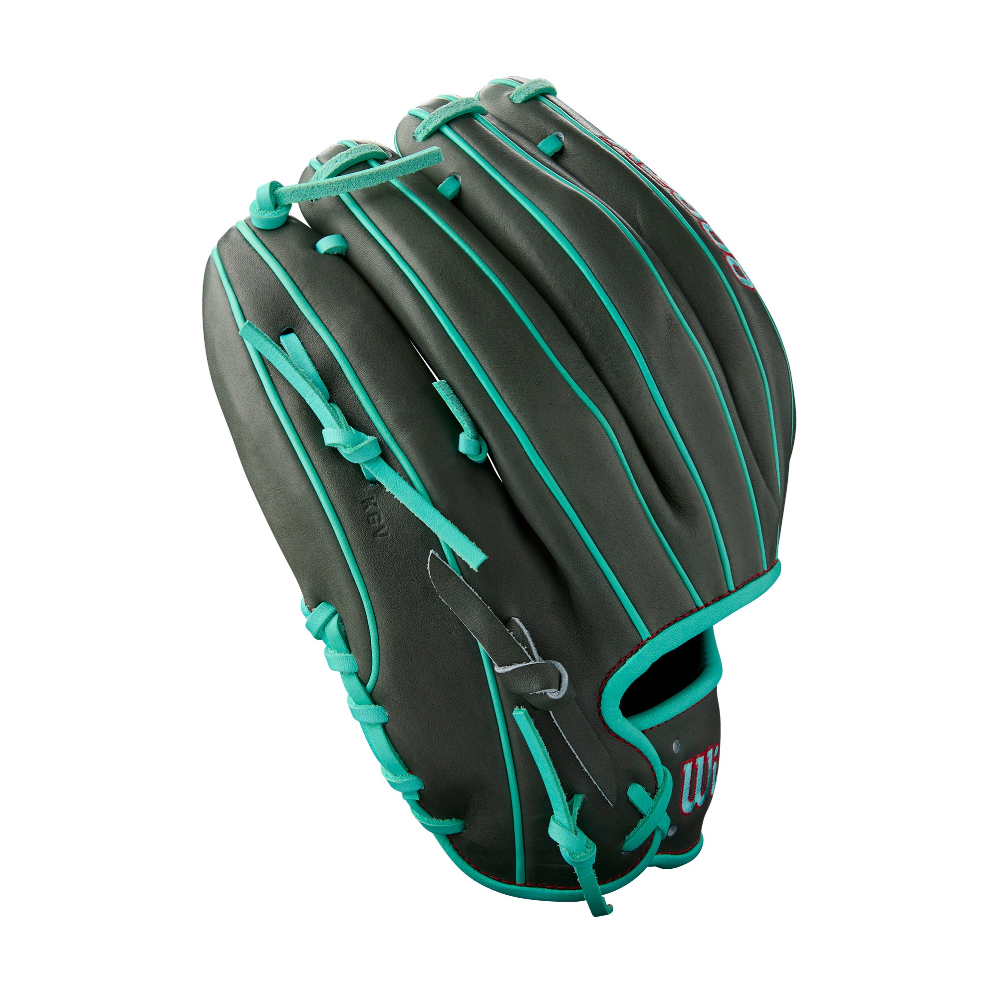 Wilson Summer 2025 A2000 1975 Model 11.75