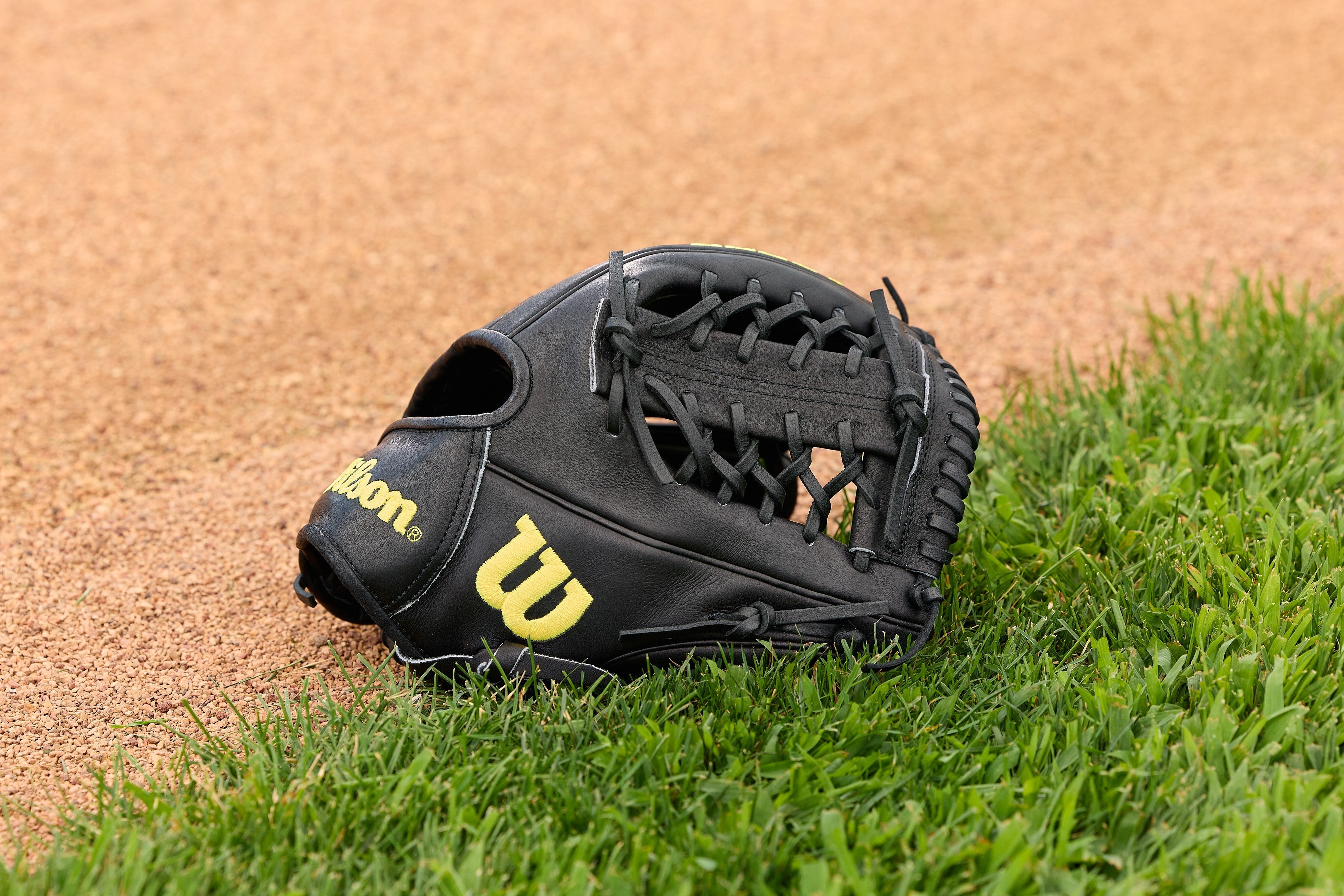 Wilson A2000 Classic 1789 Model 11.5" Baseball Infield Glove