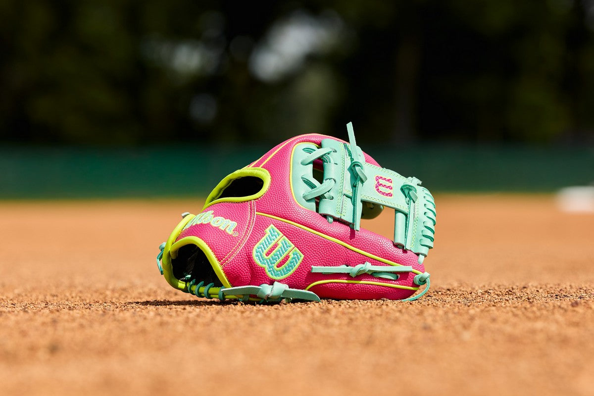 Wilson Spring 2026 A2000 DP15 Pedroia Fit SuperSkin Model 11.5" Infield Baseball Glove