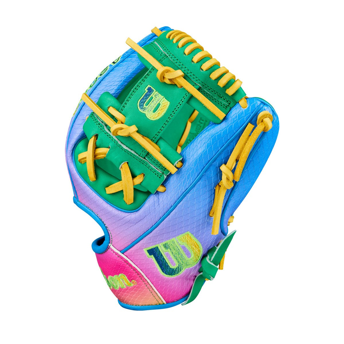 Wilson A2000 2026 Love the Moment 1786 Model by Noah Cobbs 11.5